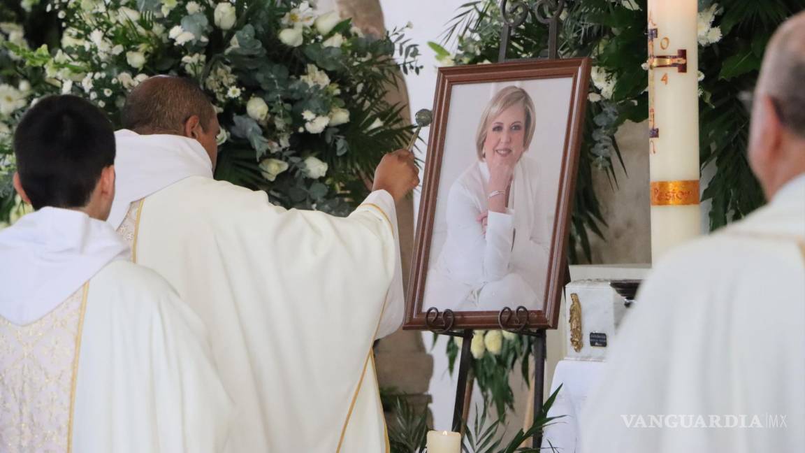 Saltillo: Con misa, familiares y amigos despiden a la empresaria Patricia Martínez