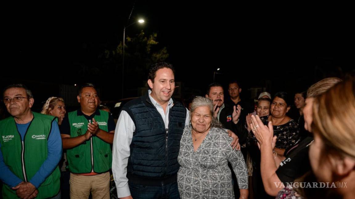 $!Vecinos agradecieron las mejoras que llevó el alcalde Javier Díaz a la colonia Universidad Pueblo.