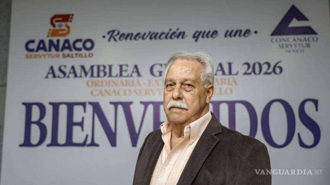 $!Juan Antonio Aguirre Valdés, presidente reelecto de Canaco Saltillo, durante la toma de protesta y presentación de su plan de trabajo 2026.