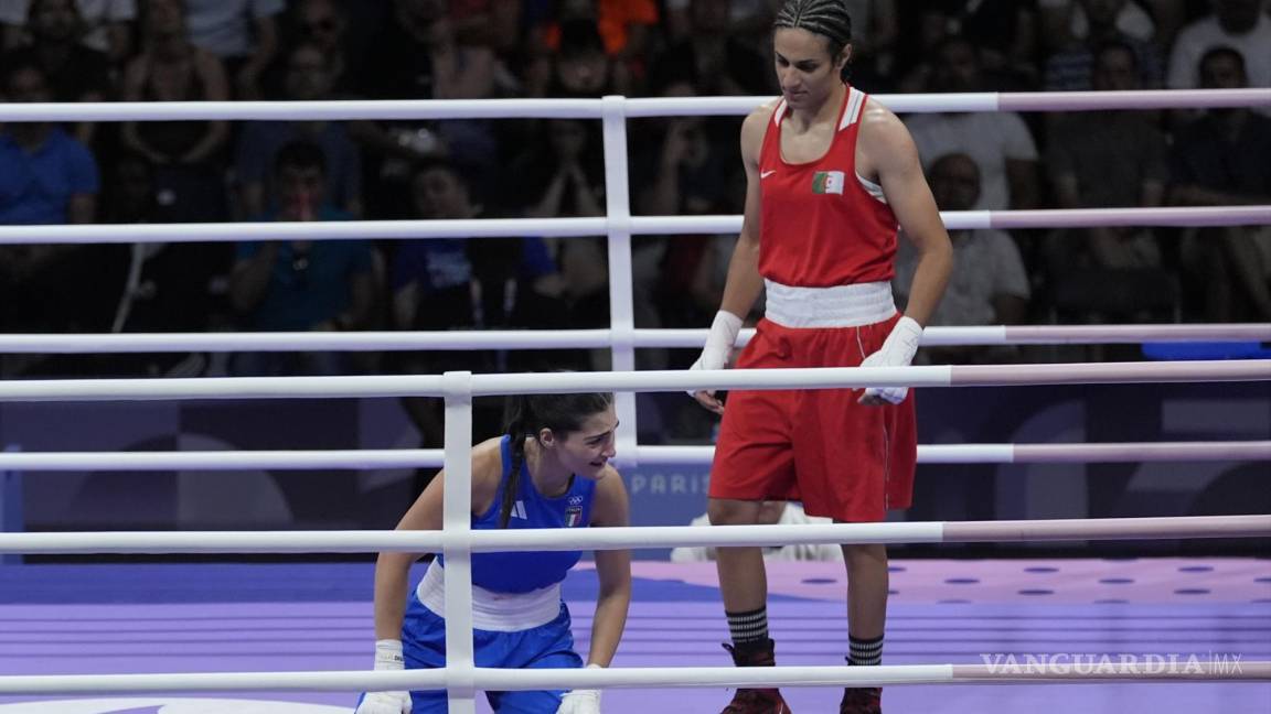 Imane Khelif, quien tuvo problemas con prueba de género, gana su primer combate en medio de controversia