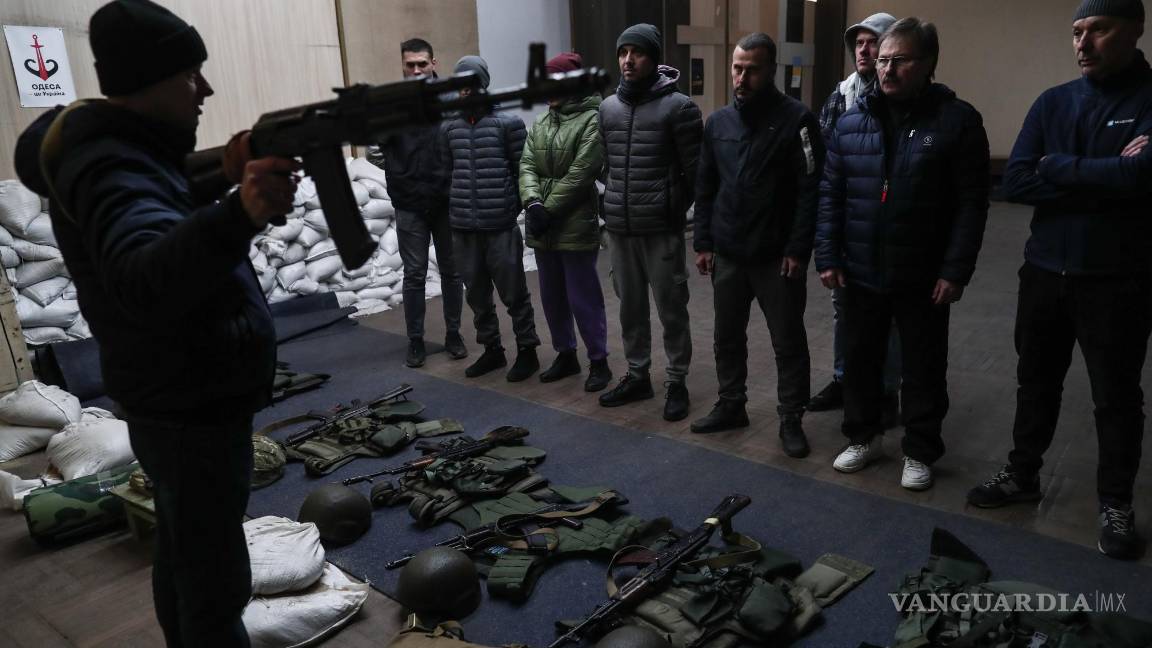 Acuerda Europa apoyar a Ucrania con más armas