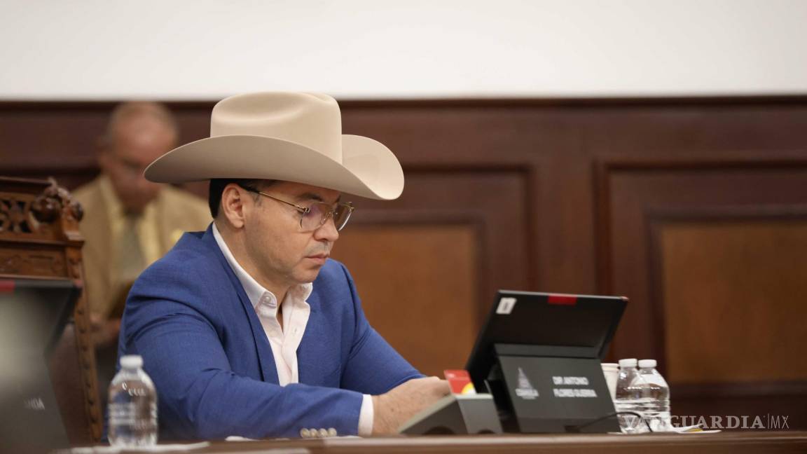 Oootra vez, diputado coahuilense Tony Flores se ‘fusila’ propuestas del Congreso de Oaxaca