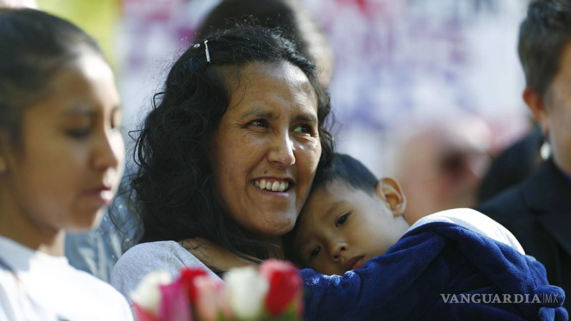 Queda en suspenso posible deportación de activista mexicana Jeannette Vizguerra tras audiencia