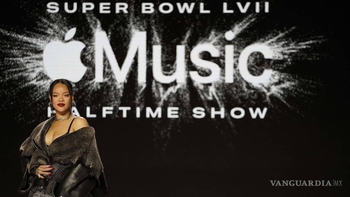 Asegura Rihanna que habrá mucha música y celebración a su carrera en el Super Bowl