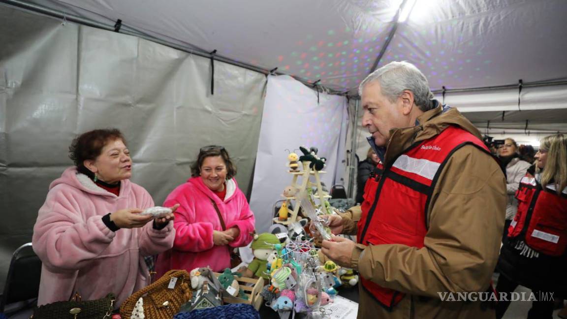 Inaugura alcalde de Saltillo Bazar Mujeres Unidas Navidalia 2024