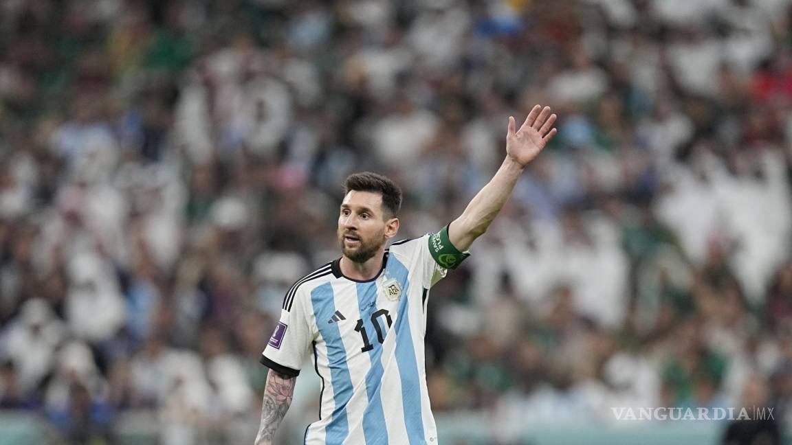 Messi y Lewandowski quieren cerrar con triunfo la fase de grupos