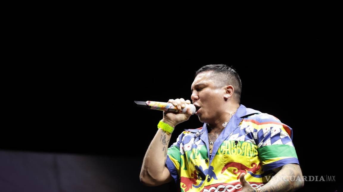 $!La sangre musical corre por sus venas con vida propia y lo sabe transmitir a millones de seguidoras y seguidores.