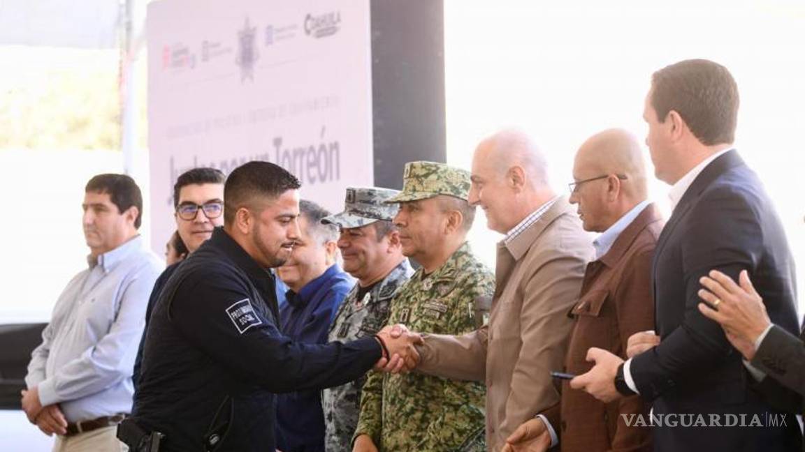 $!Autoridades estatales, militares y municipales refrendaron la coordinación en materia de seguridad durante el evento.