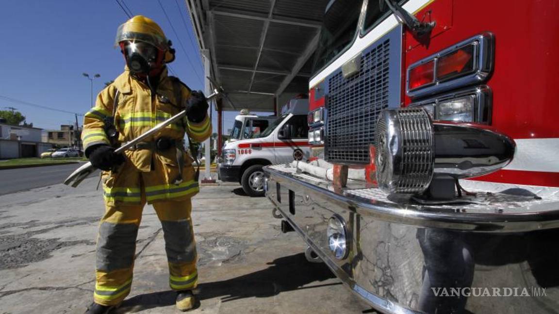 Aumentan salario de Bomberos de Saltillo a 14 mil pesos mensuales como base
