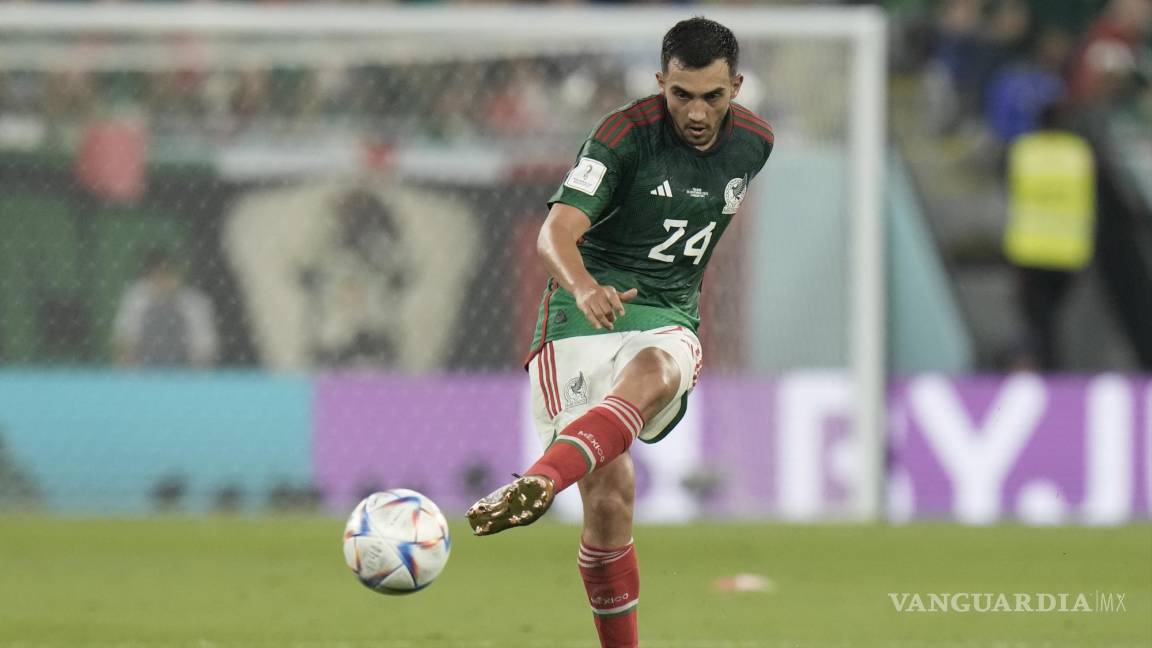 $!El mexicano Luis Chávez conquistó al mundo con su gol de tiro libre ante Arabia Saudita.