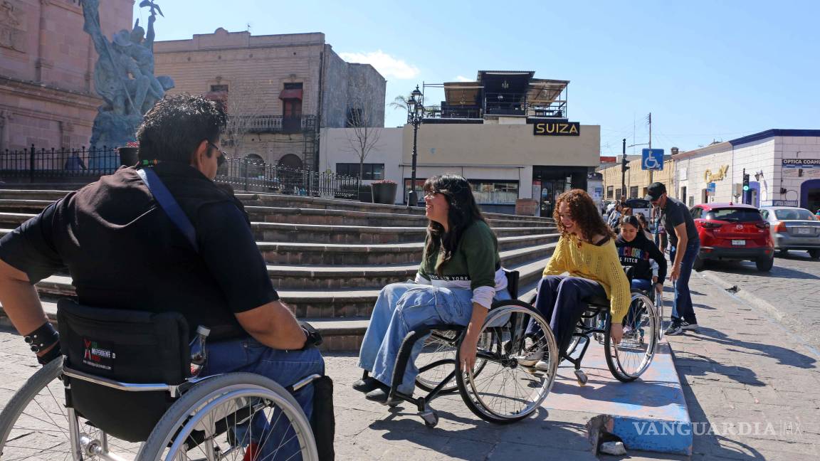 Promueve DIF Coahuila la inclusión entre universitarios de la UAdeC