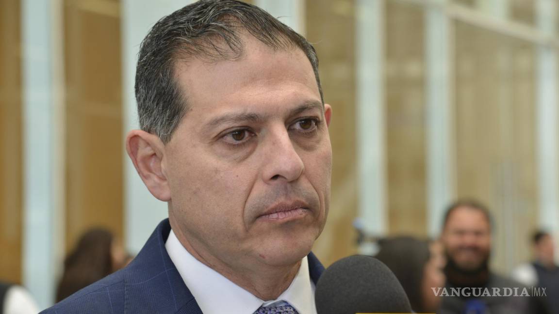 Se prepara Octavio Pimentel para realizar su registro como candidato único a la rectoría de la UAdeC