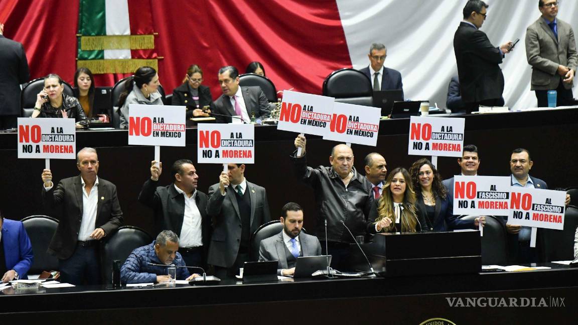 $!Xitlalic Ceja, diputada del PRI en la Cámara de Diputados en la que se discuten las reservas del dictamen en materia de simplificación orgánica.