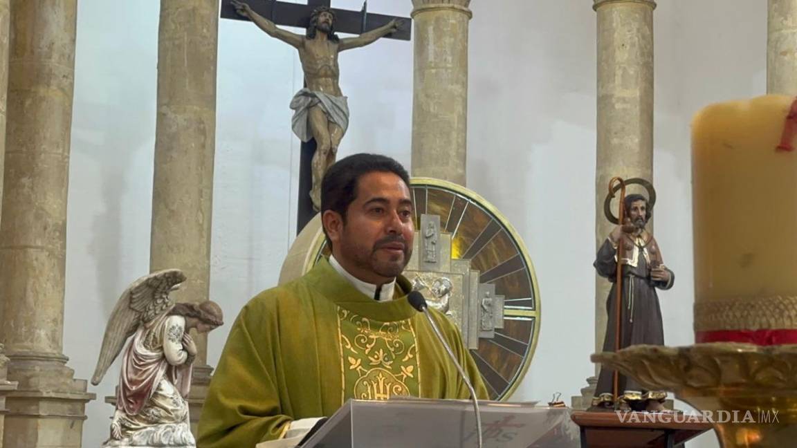 $!El monseñor Néstor Rodríguez dio un mensaje de esperanza.