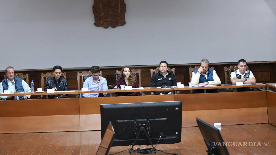 $!Los alcaldes de Saltillo y Ramos Arizpe destacaron la importancia del tren para la conectividad entre ambos municipios.