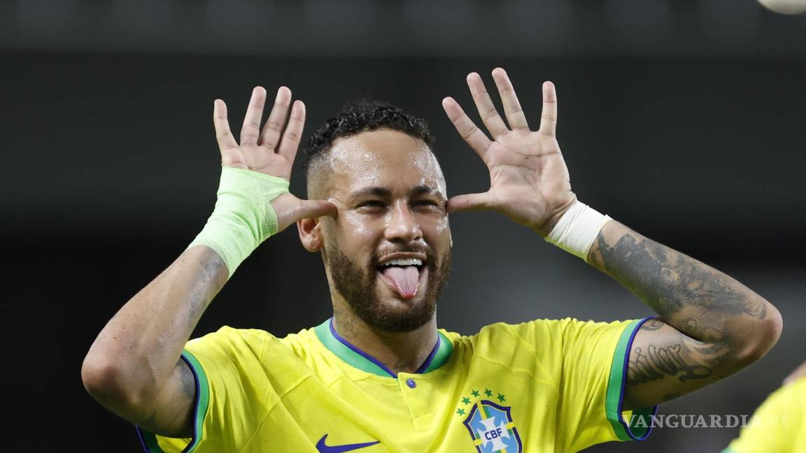 Con doblete, Neymar Jr. supera a Pelé como máximo goleador de la Canarinha