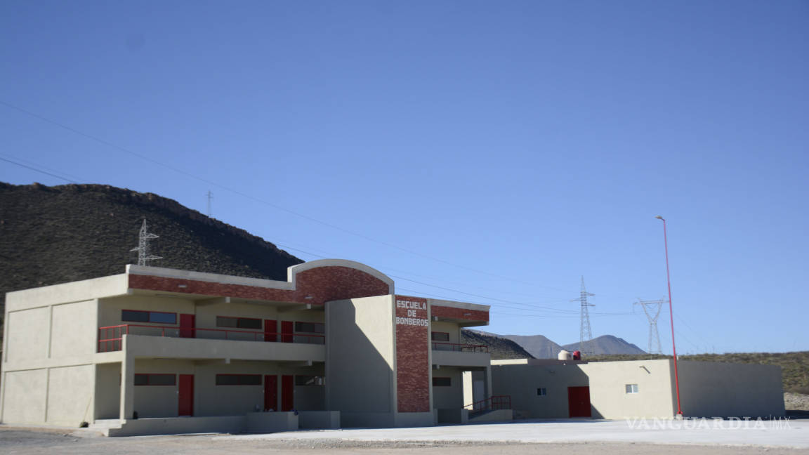 En Saltillo, incertidumbre por la falta de recursos federales frena la apertura de Estación de Bomberos; 11 mdp fue la inversión
