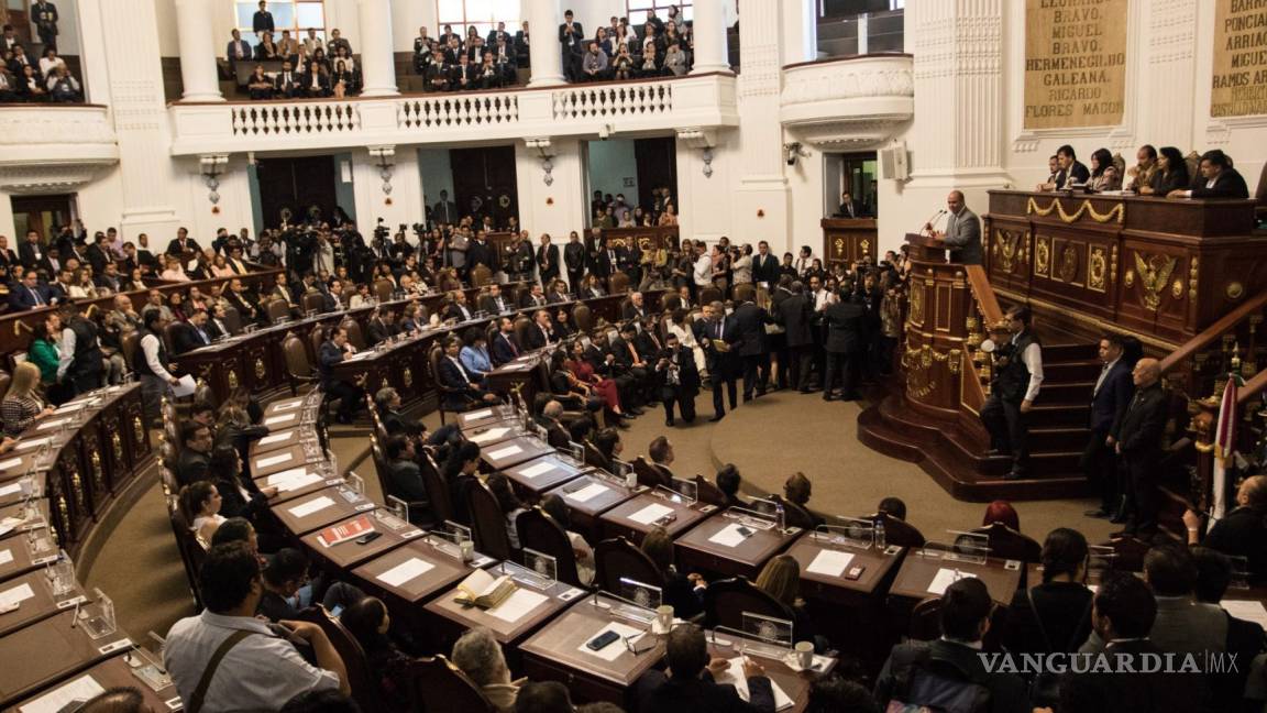 Morena va por descuento a diputados impuntuales en Congreso de CDMX