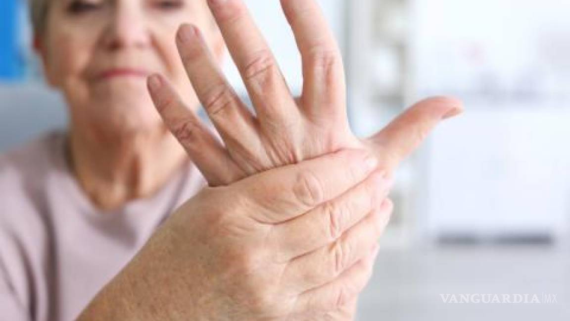 Descubren enlace entre la artritis reumatoide y productos vacunos infectados