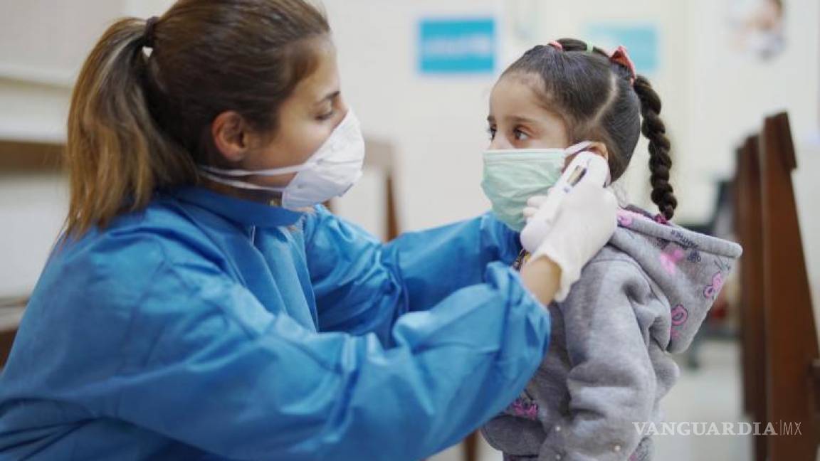 Gobierno de AMLO desdeña a farmacéuticas que aprobaron vacunar a niños y afirma que no caerá en su juego