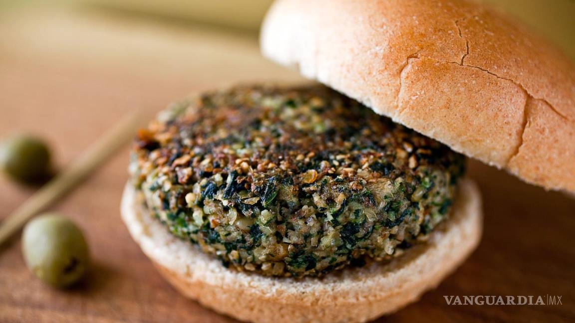 Receta: Hamburguesas de setas con almendras y espinacas