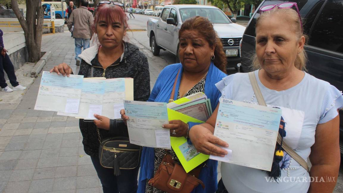 Abuelas de huérfanos por feminicidio en Torreón no han podido cobrar la beca educativa por que no tienen la custodia de sus nietos