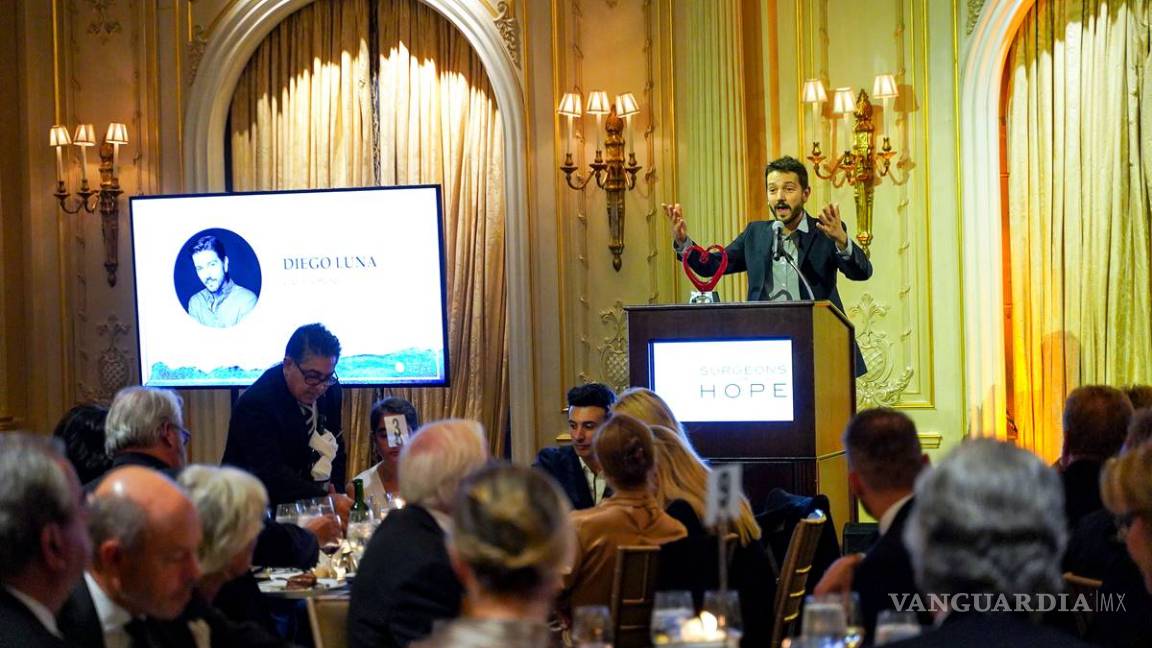 $!Tras de ponerle los cuernos a Rafael Sánchez Navarro, Marina de Tavira presume su amor con Diego Luna