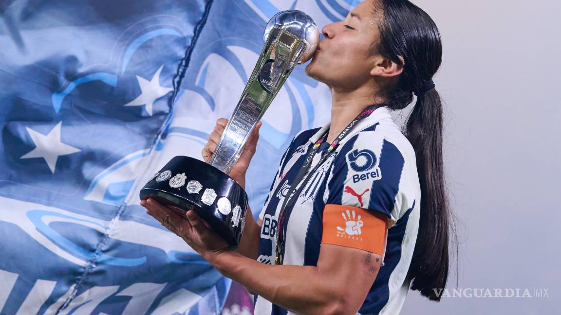 Rebeca Bernal deja a Rayadas: Monterrey retirará el dorsal ‘4’ de la eterna capitana