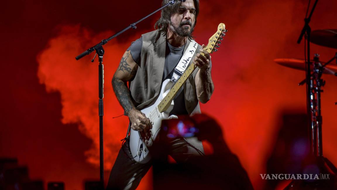 $!Miles de personas asistieron al arranque de la Feria de Saltillo 2025, que tuvo como evento estelar el concierto de Juanes.