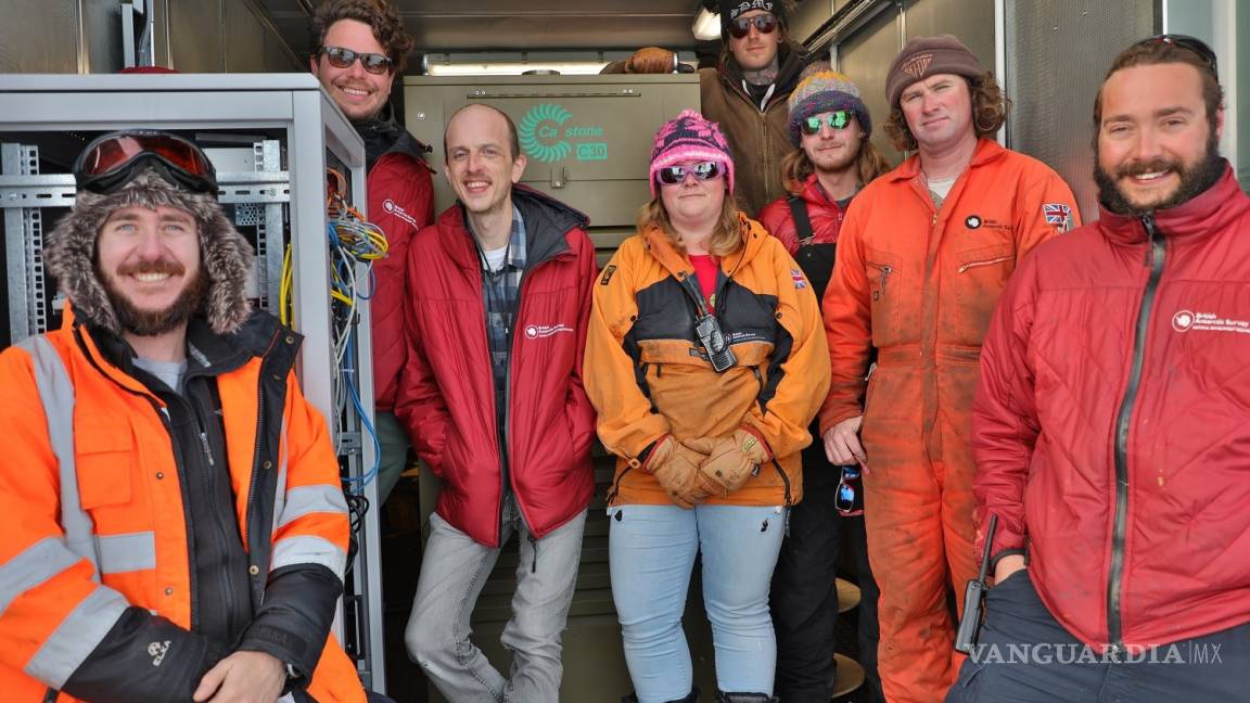 $!Halley VI, una estación científica británica que recopila mediciones del clima, el ozono y la temperatura en el espacio