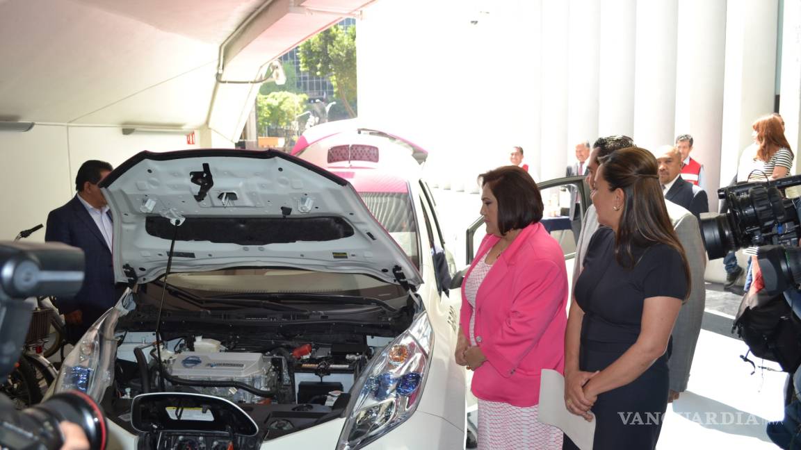 Promoverá Senadora de Coahuila el uso de autos eléctricos en México