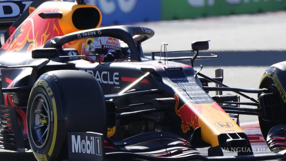 Esperan en Red Bull que Verstappen remonte igual que ‘Checo’ Pérez