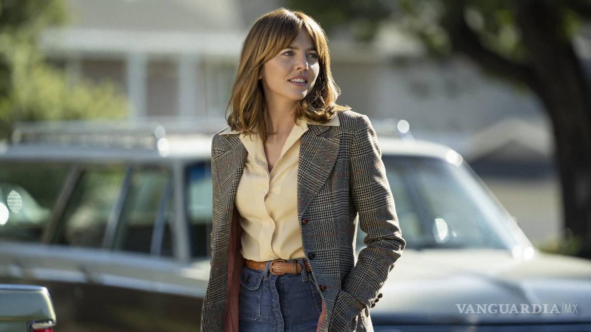 $!Ophelia Lovibond como Joyce durante una escena de la serie Minx. EFE/Katrina Marcinowski/HBO Max