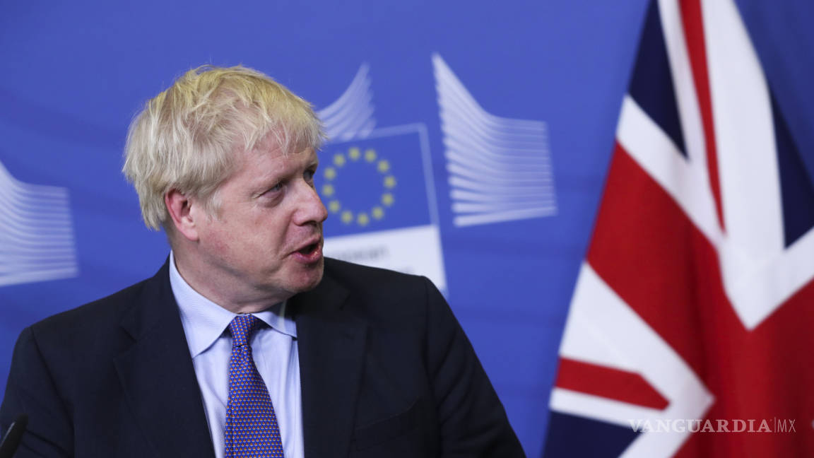 Johnson dice que con el nuevo acuerdo del “brexit” Londres podrá firmar sus propios acuerdos comerciales