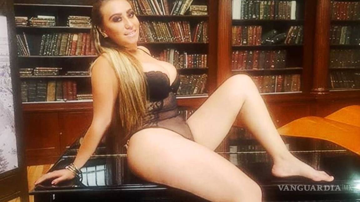 $!Desestima fiscalía denuncia por sesión de fotos de #LadyLencería en Palacio Nacional