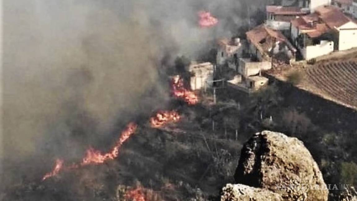 9 mil personas son evacuados por incendio en la isla española de Gran Canaria