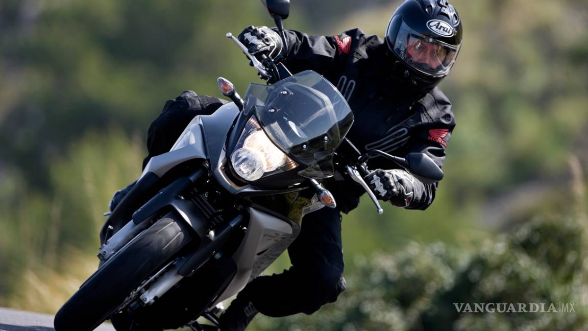 $!¿Andas en motocicleta?, algunos consejos para conducirla eficazmente