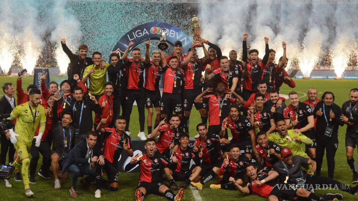 $!Atlas se proclamó campeón tras derrotar en tanda de penales al León en partido de vuelta de la final de la Liga MX Grita Apertura 2021. Cuaroscuro/Mario Jasso