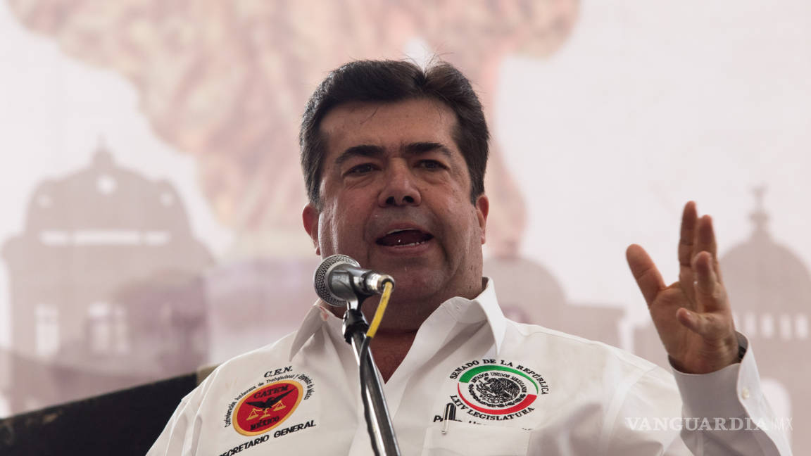 ‘Reforma laboral quita grilletes a los trabajadores de México’