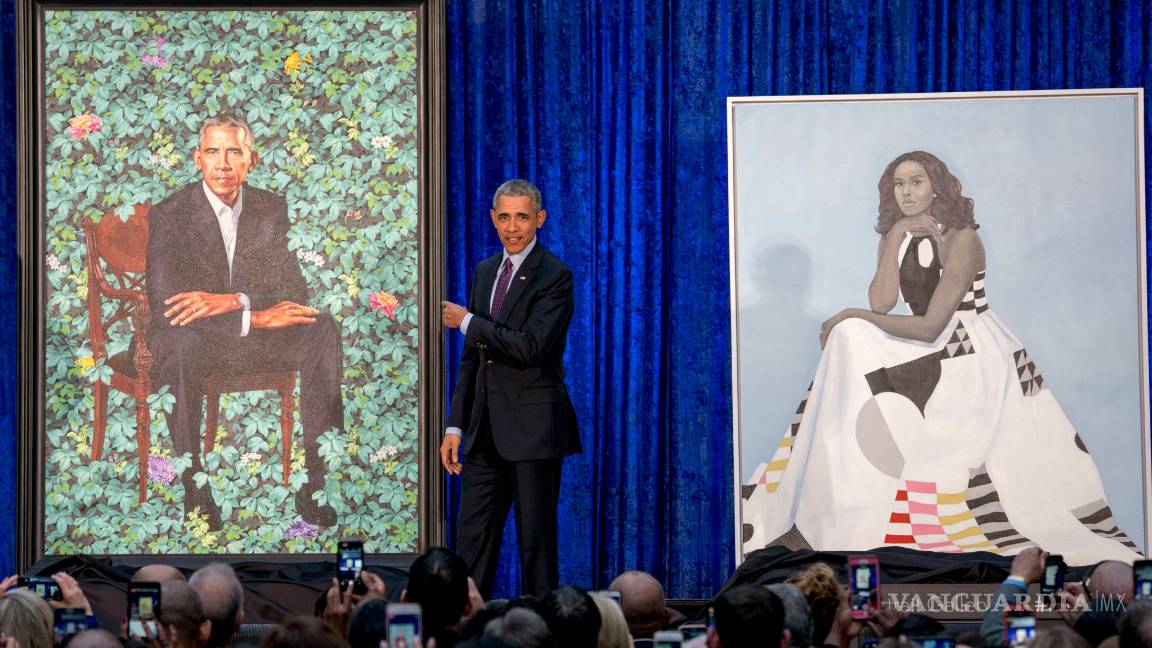 $!National Portrait Gallery ya exhibe los retratos de Barack y Michelle Obama