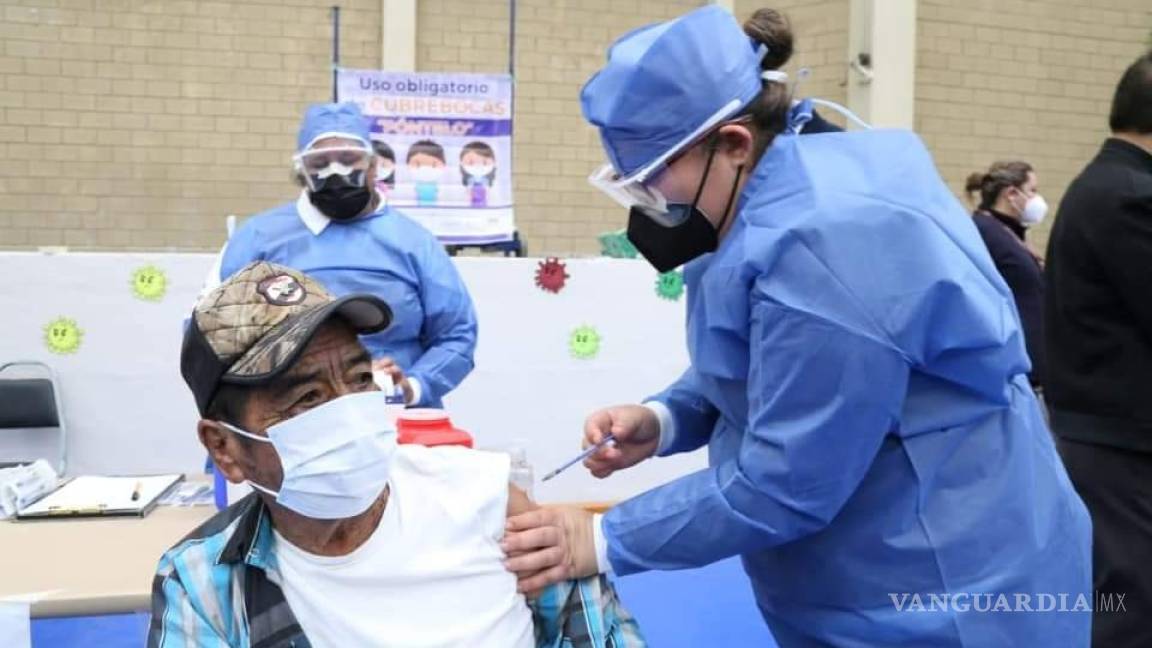 Descartan que Estados Unidos niegue paso en frontera a vacunados con dosis chinas y rusas