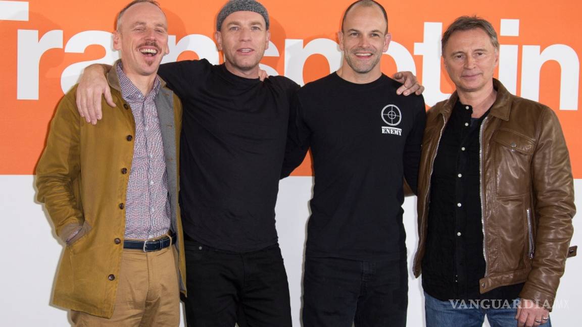 $!Danny Boyle se asoma al "telescopio del tiempo" en "T2 Trainspotting"