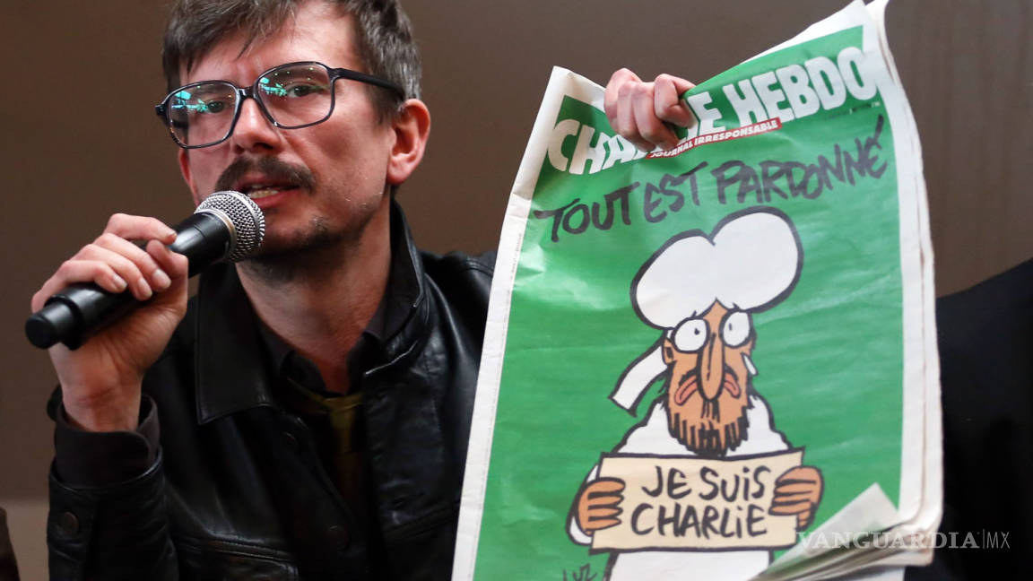 Habrá número especial de Charlie Hebdo a un año de los atentados