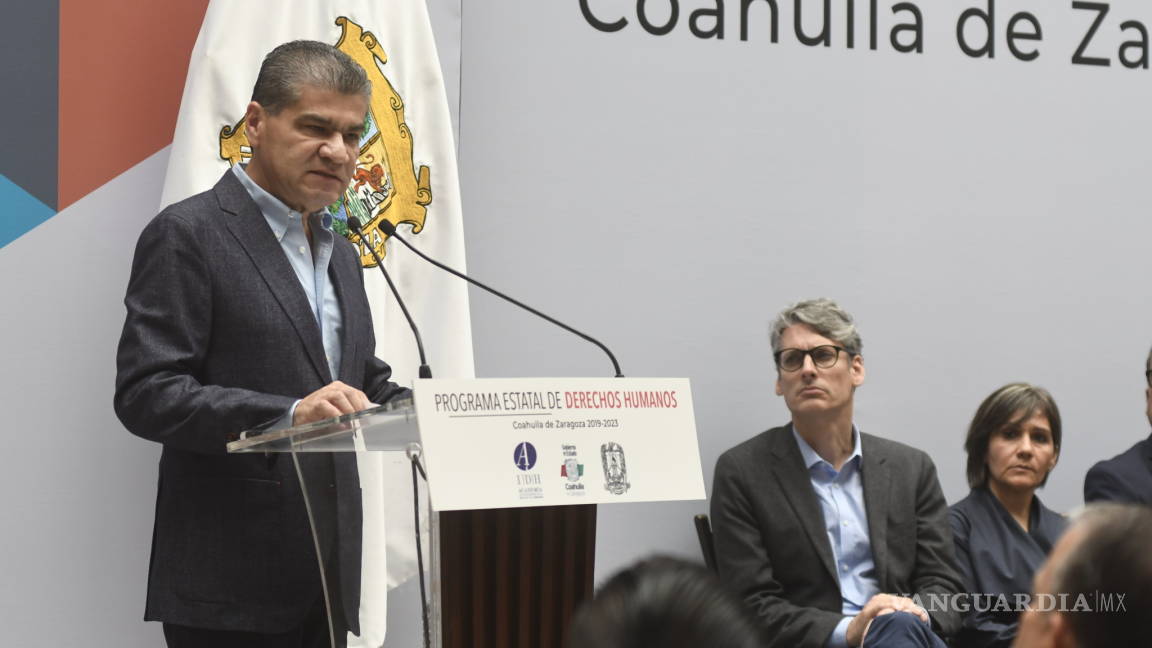 AMLO, con facultades para aprobar regularización de autos: gobernador de Coahuila