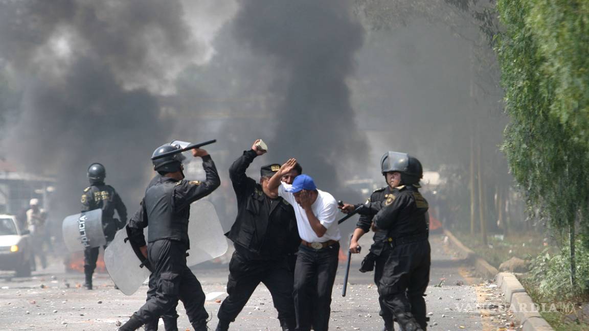 $!Corte avala usar la fuerza para reprimir manifestaciones, o 'disturbios públicos', en Edomex