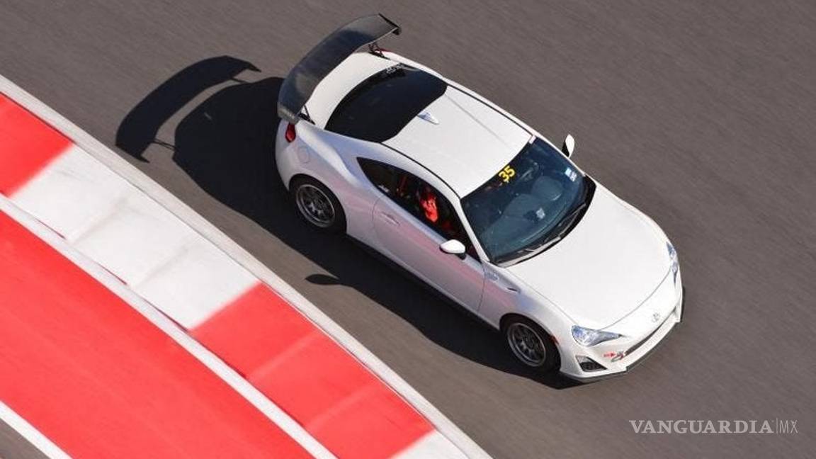 $!Porsche, Audi, Mercedes Benz... hijo de 'Napito' presume sus 31 autos de lujo en redes sociales