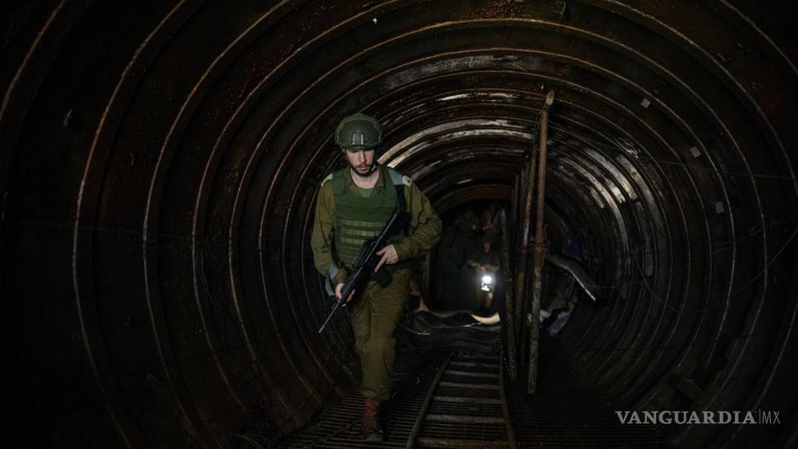 ‘Moverse en la oscuridad’: documentos de Hamás muestran una estrategia de batalla en túneles