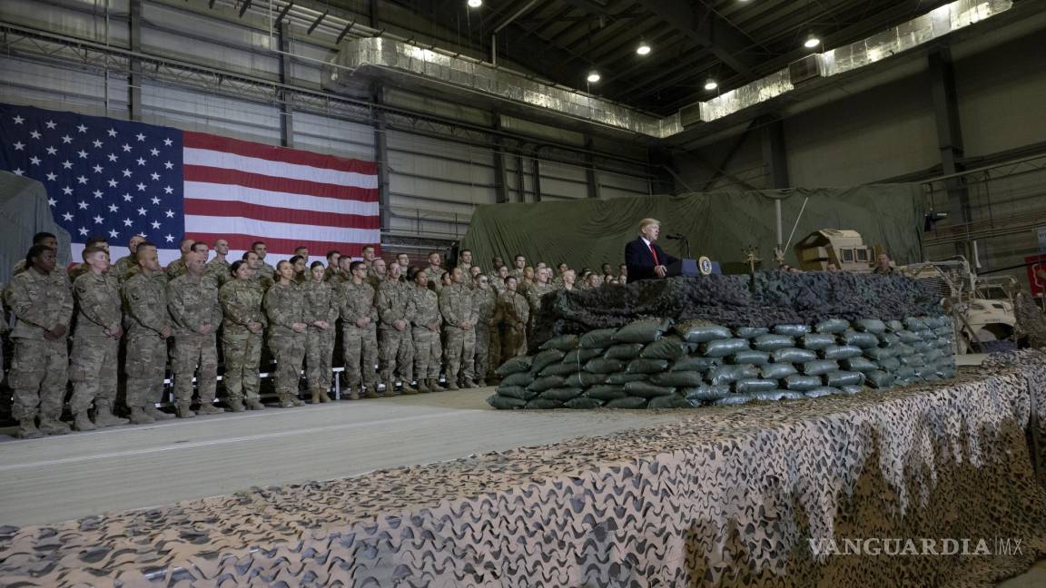 Visita Trump a tropas de Afganistán en secreto