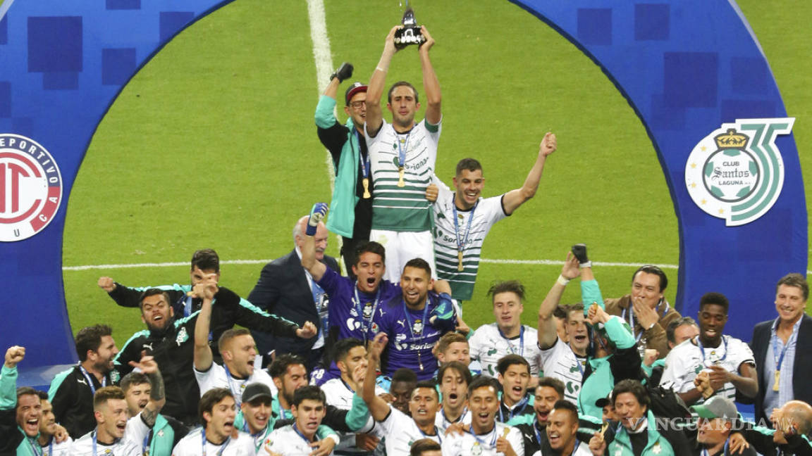 Un glorioso Santos Laguna se convirtió en campeón del futbol mexicano