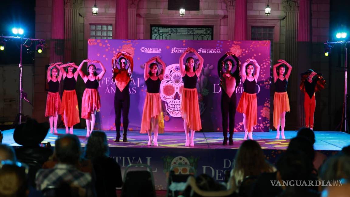 $!Se llevaron a cabo actividades culturales como ciclo de cine de terror clásico, exposiciones, talleres, presentaciones de baile, conferencias y cuentacuentos